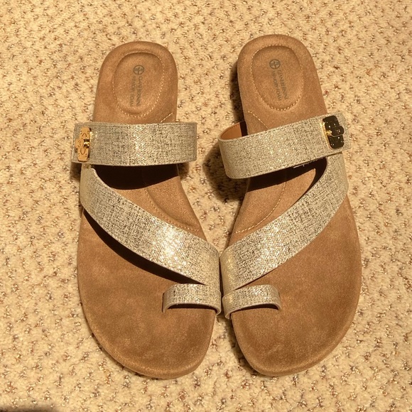 Giani Bernini Memory Foam Sandals - Picture 9 of 9